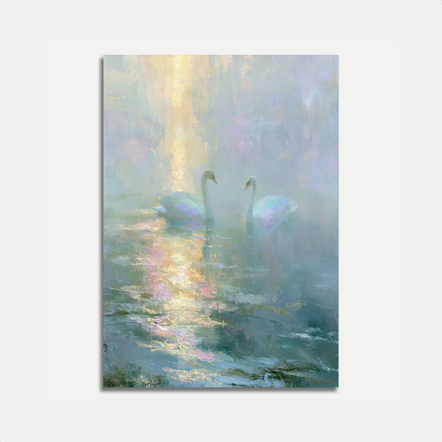 Deux Cygnes dans Lumière Brumeuse Affiche