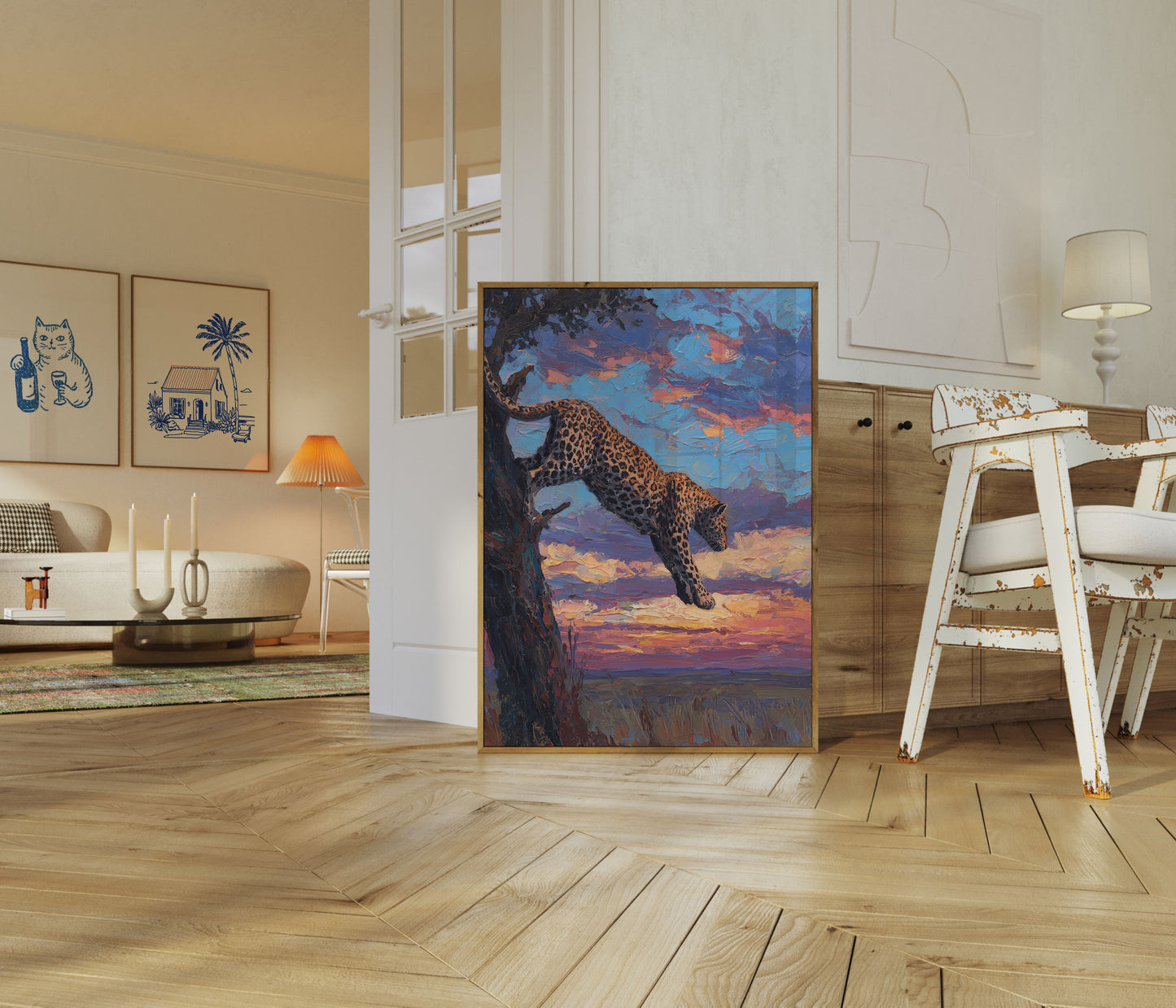 Luipaard klimt boom bij zonsondergang poster