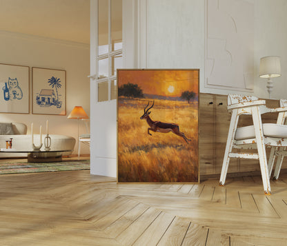 Antilope springt bei Sonnenuntergang Poster