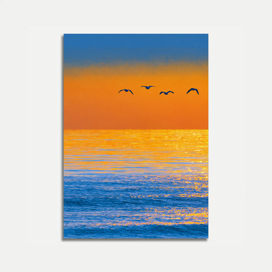 Uccelli in Volo Tramonto Dorato Poster