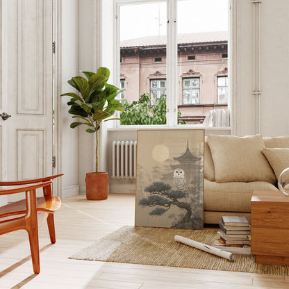 Affiche du Hibou des Neiges dans un Jardin Japonais