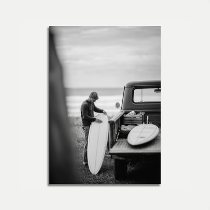 Cartaz de Surfista com Caminhão Vintage