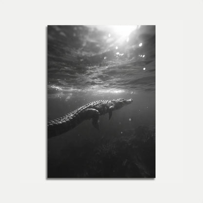 Póster en escala de grises de un depredador submarino