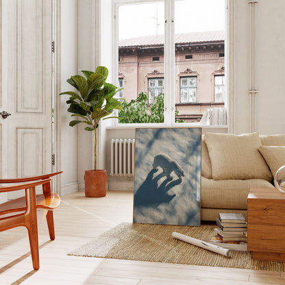 Póster de la sombra de un oso polar solitario