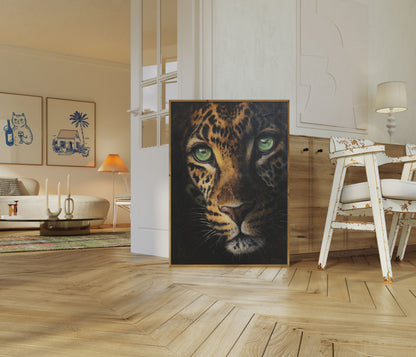 Póster de Leopardo con Ojos Verdes Penetrantes