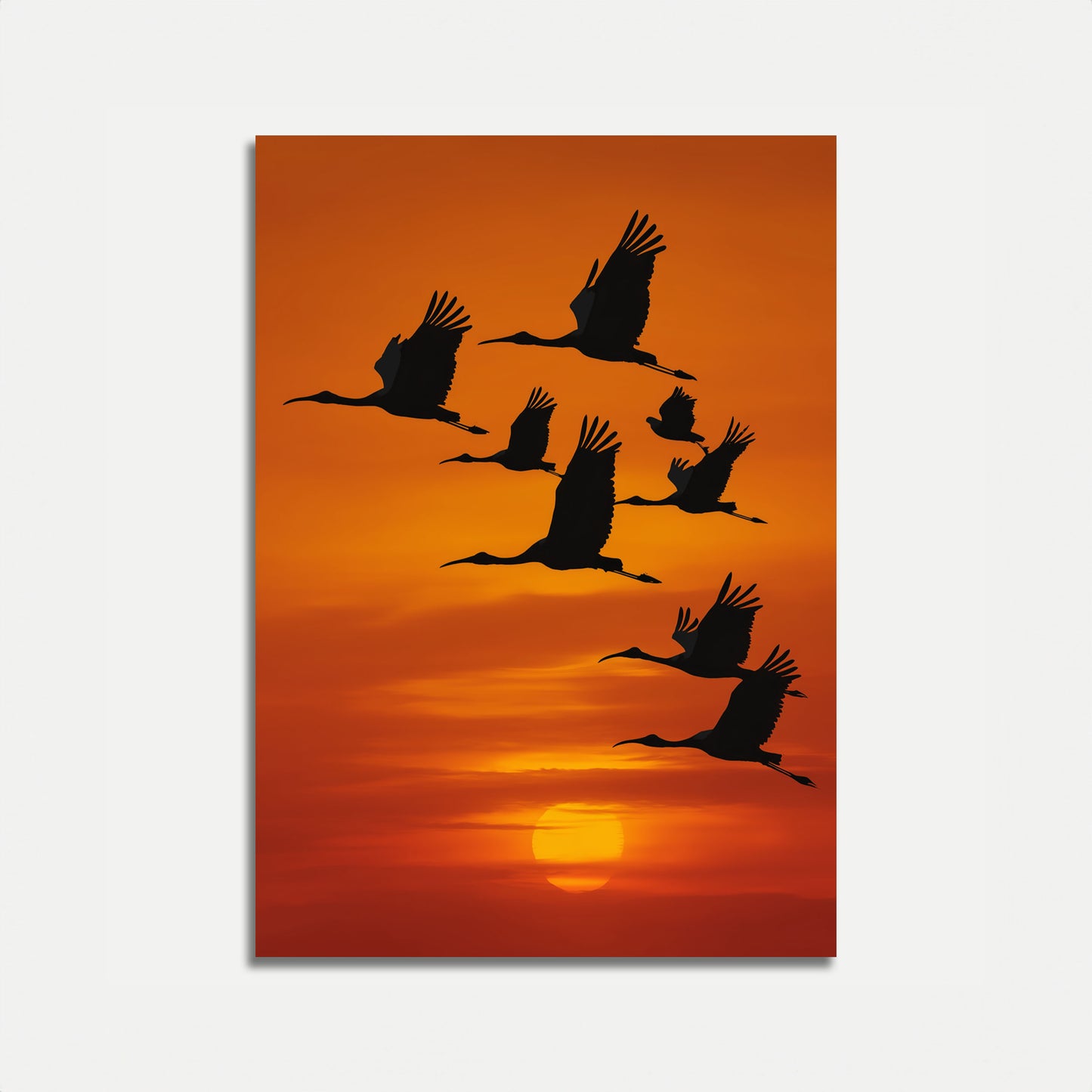 Póster de Grúas Volando al Atardecer