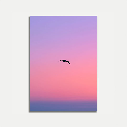 Manifesto: Uccello in Volo al Tramonto