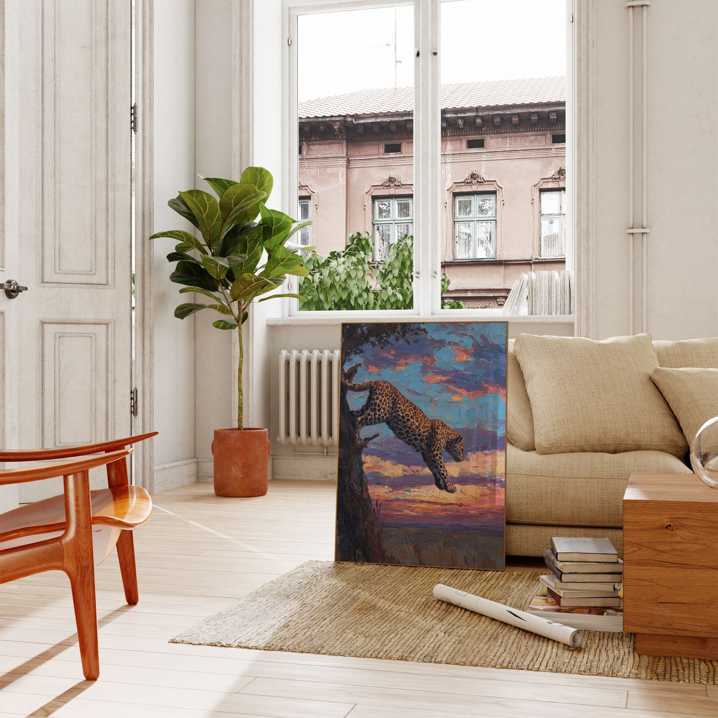 Luipaard klimt boom bij zonsondergang poster